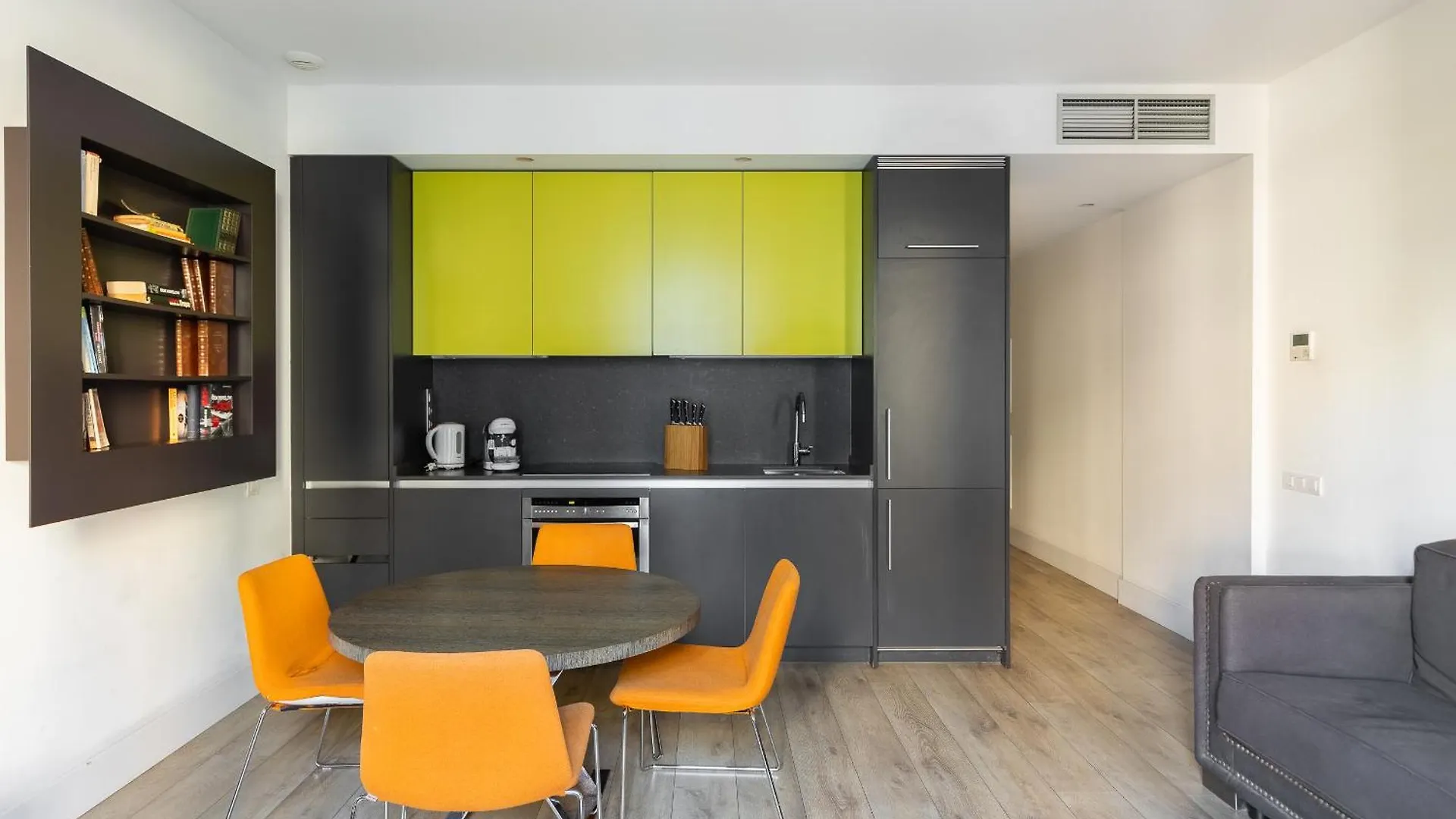 Cosmo Apartments Passeig De Gracia Barcelona Spain